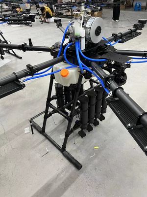 UAV de quatro eixos com quatro rotores FOC Drive 3090 hélice dobrável Drone amarrado com bobina de mangueira auto-retrátil Bobina de cabo